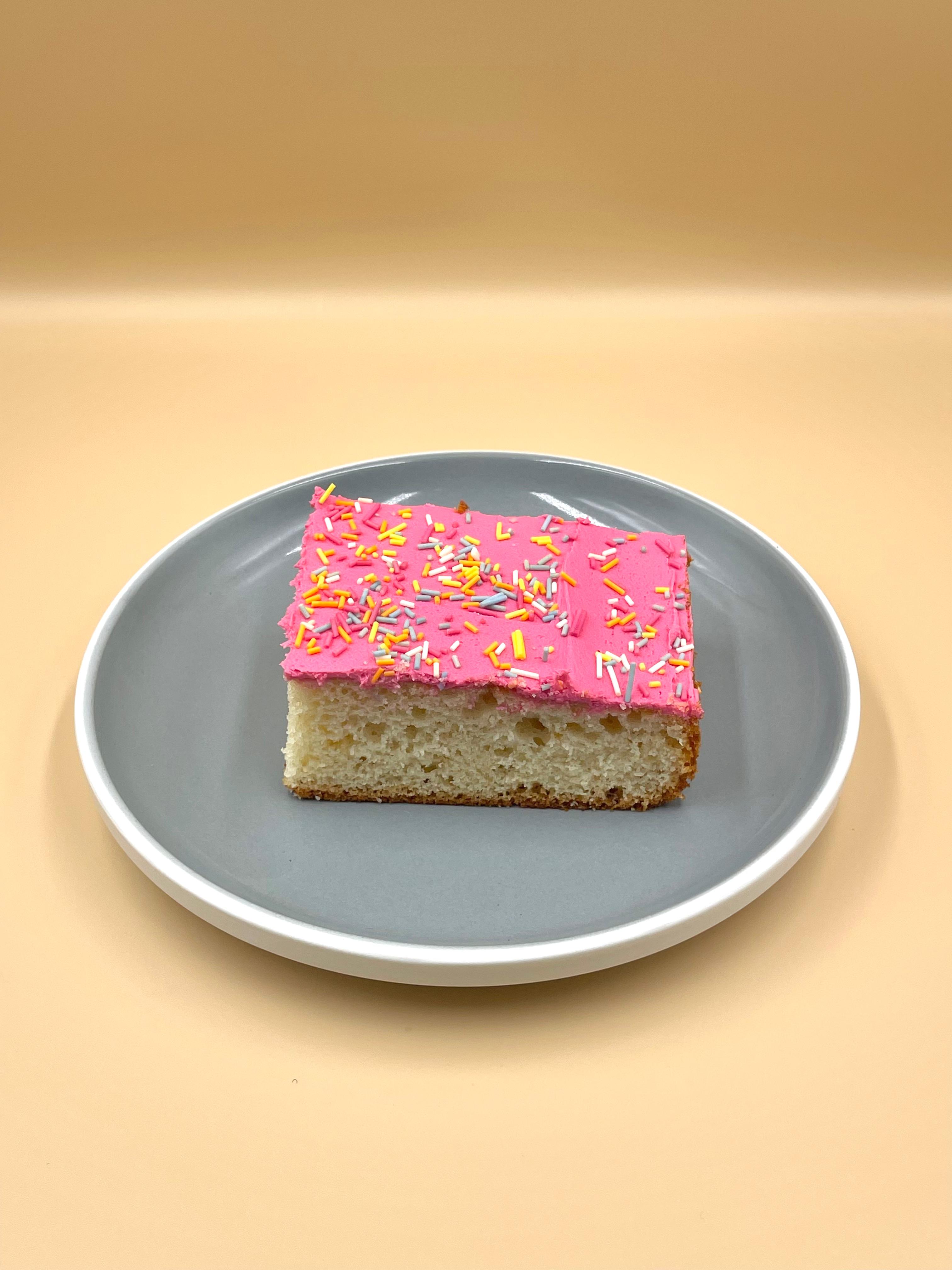 Old school cake Pinklicious