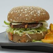 CLASSIC BEEF BURGER