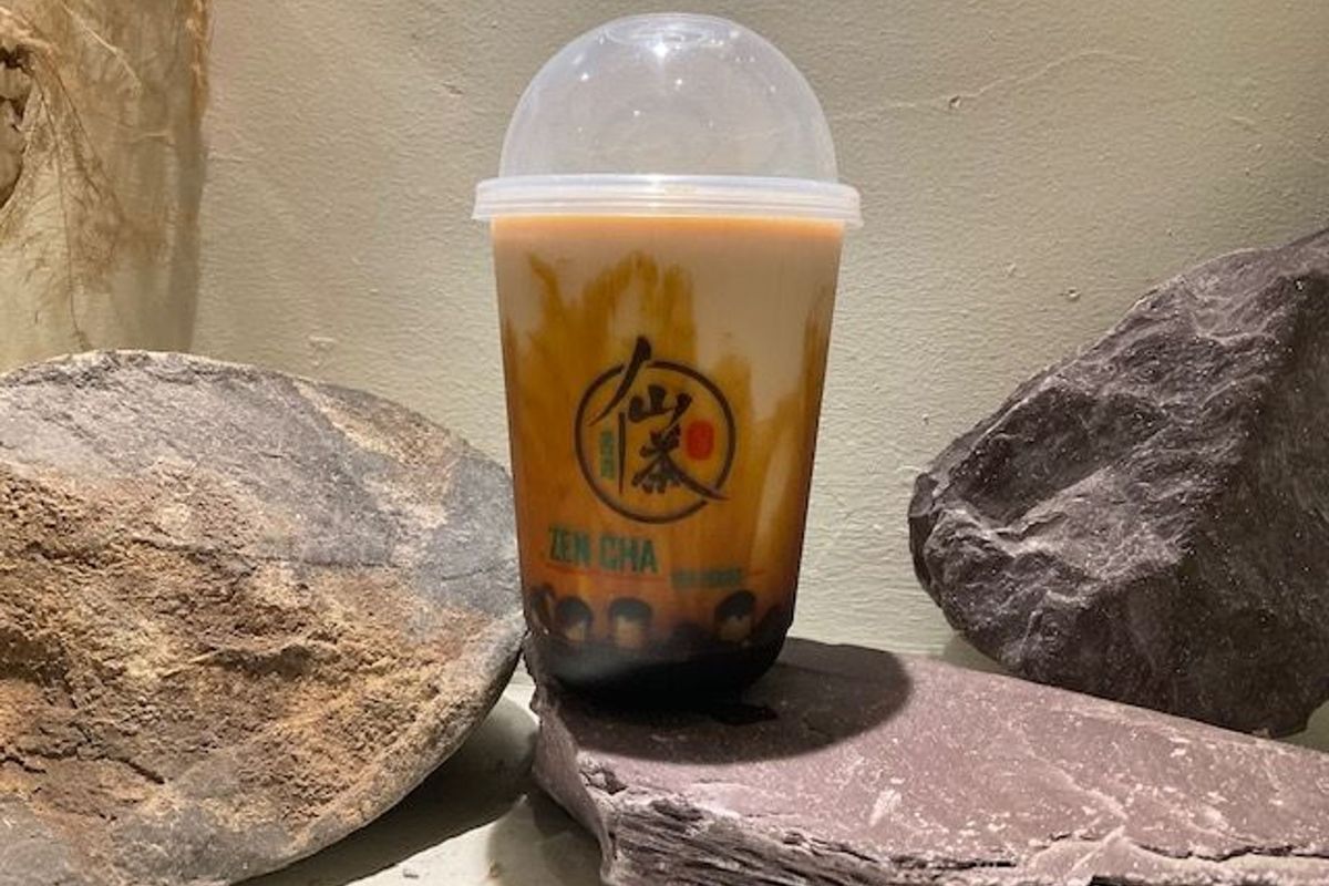 Brown sugar pearl bubble tea黑糖珍珠奶茶