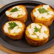 Garlic Cheese Bread (4 pieces)