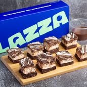 8 Marshmallow Brownie With Dip / Drip