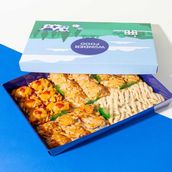 Feast Box (30 pieces)