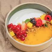 Mango Granola