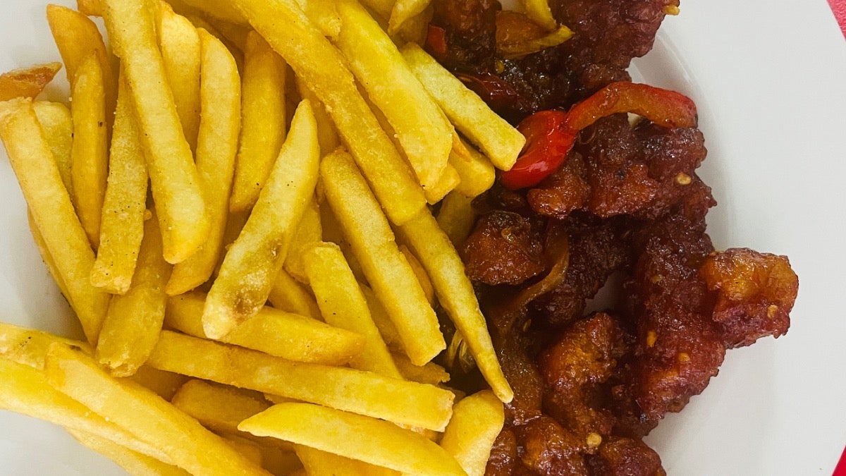 Chilli Chikcen with Chips