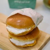 Bun Egg And Cheese