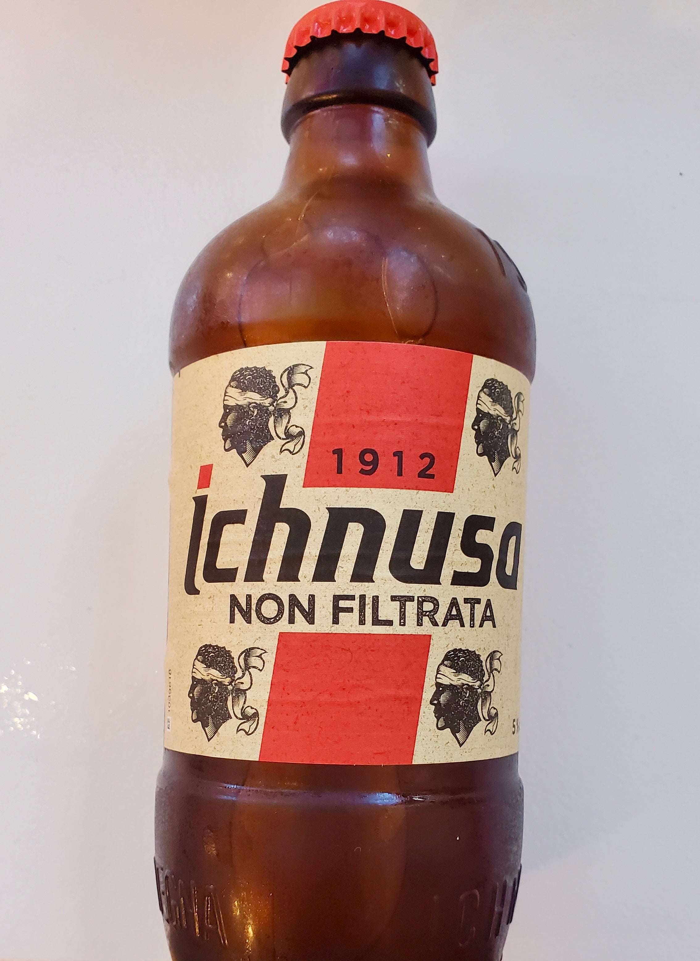 Beer Ichnusa non faltered  5% vol