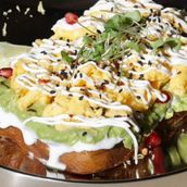 avacado Omelette toast