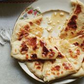Large Bread and cheese honey