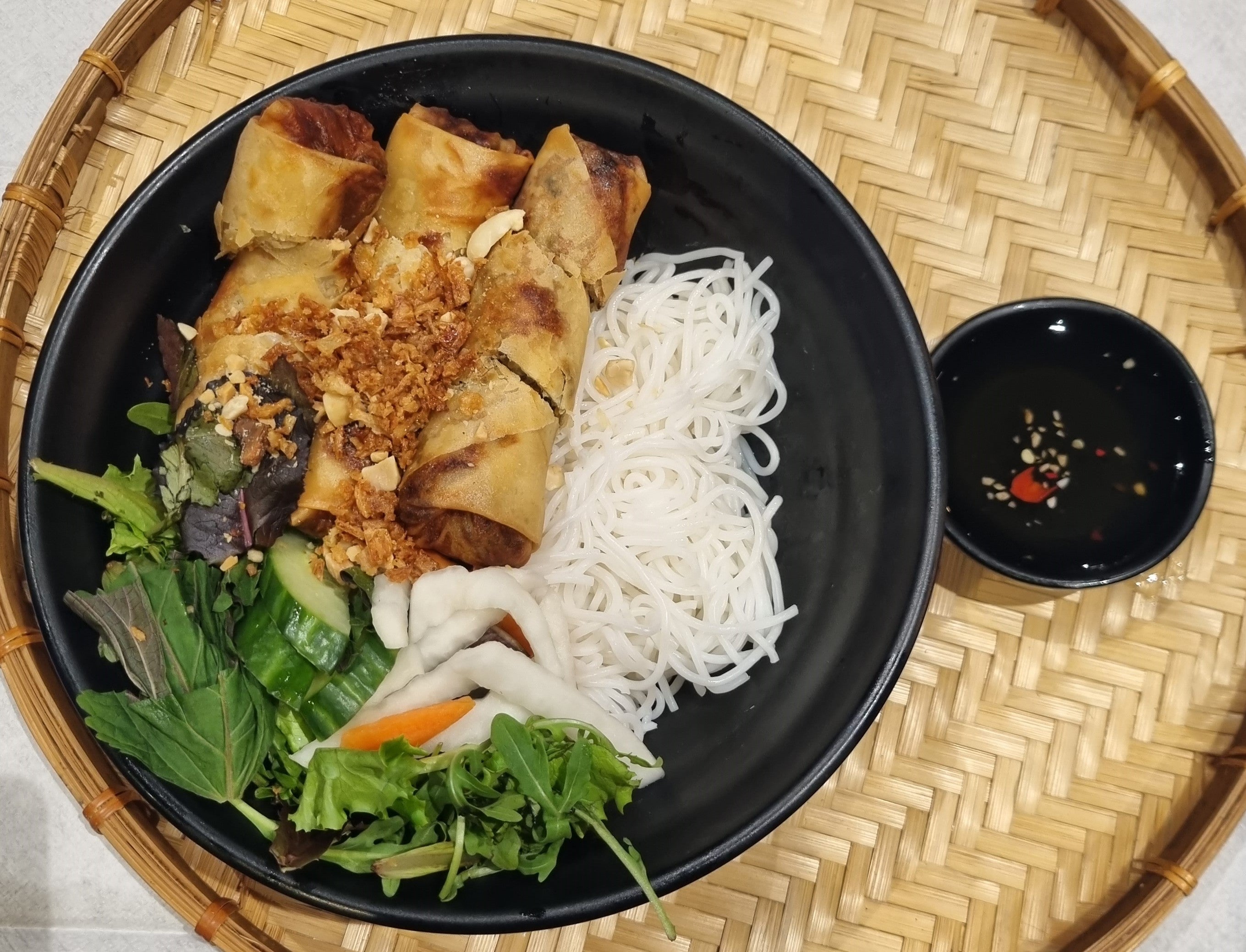 Bún Chả Giò