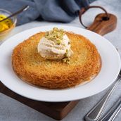 Kanafa Cream With Ice Cream