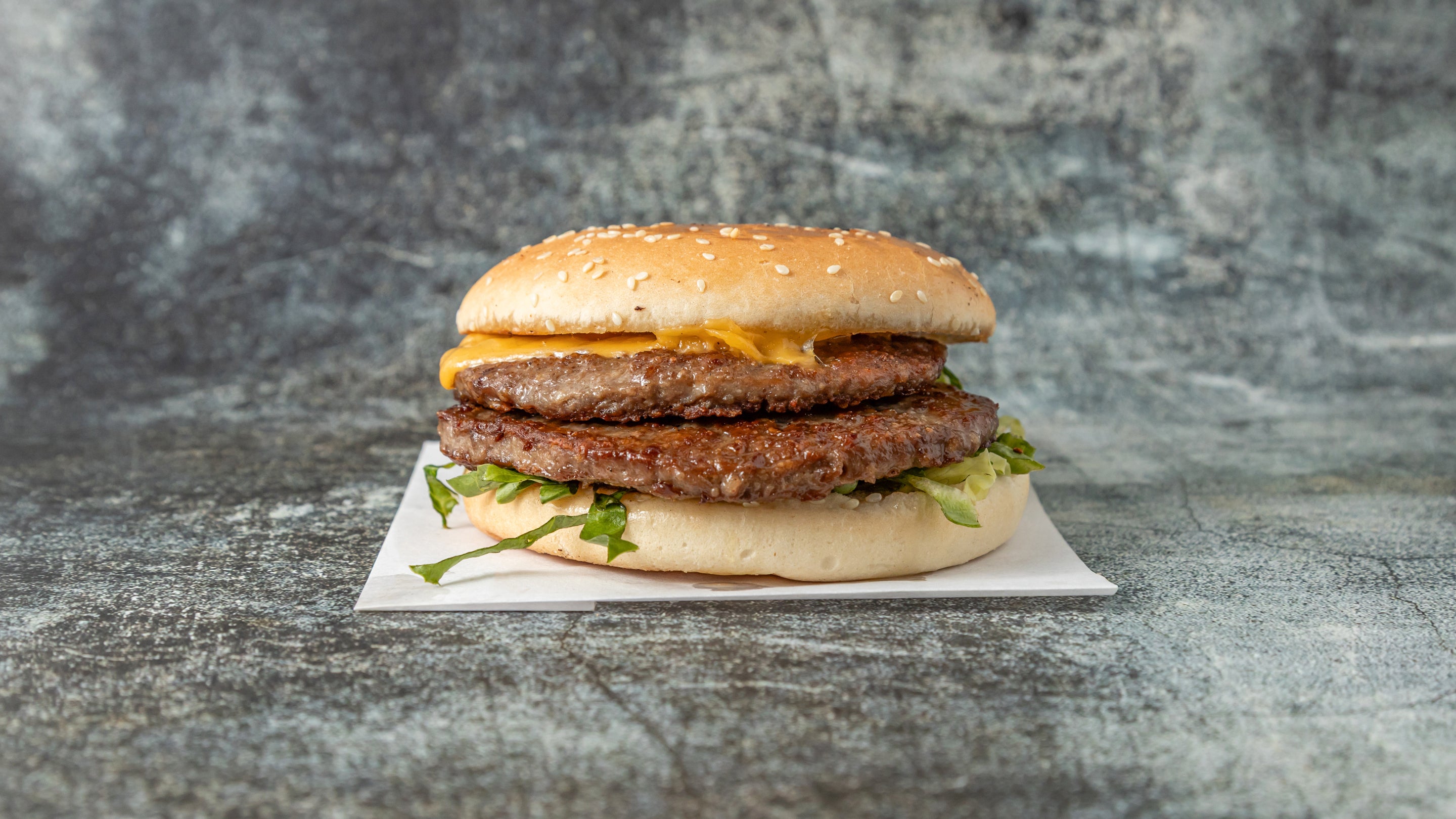 Double Cheeseburger