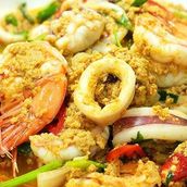 Stir Fried Curry Powder And Eggs