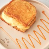 Cheesy Egg sandwich