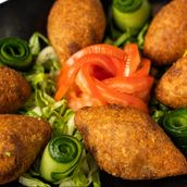 Fried kibbeh 4 pieces dish