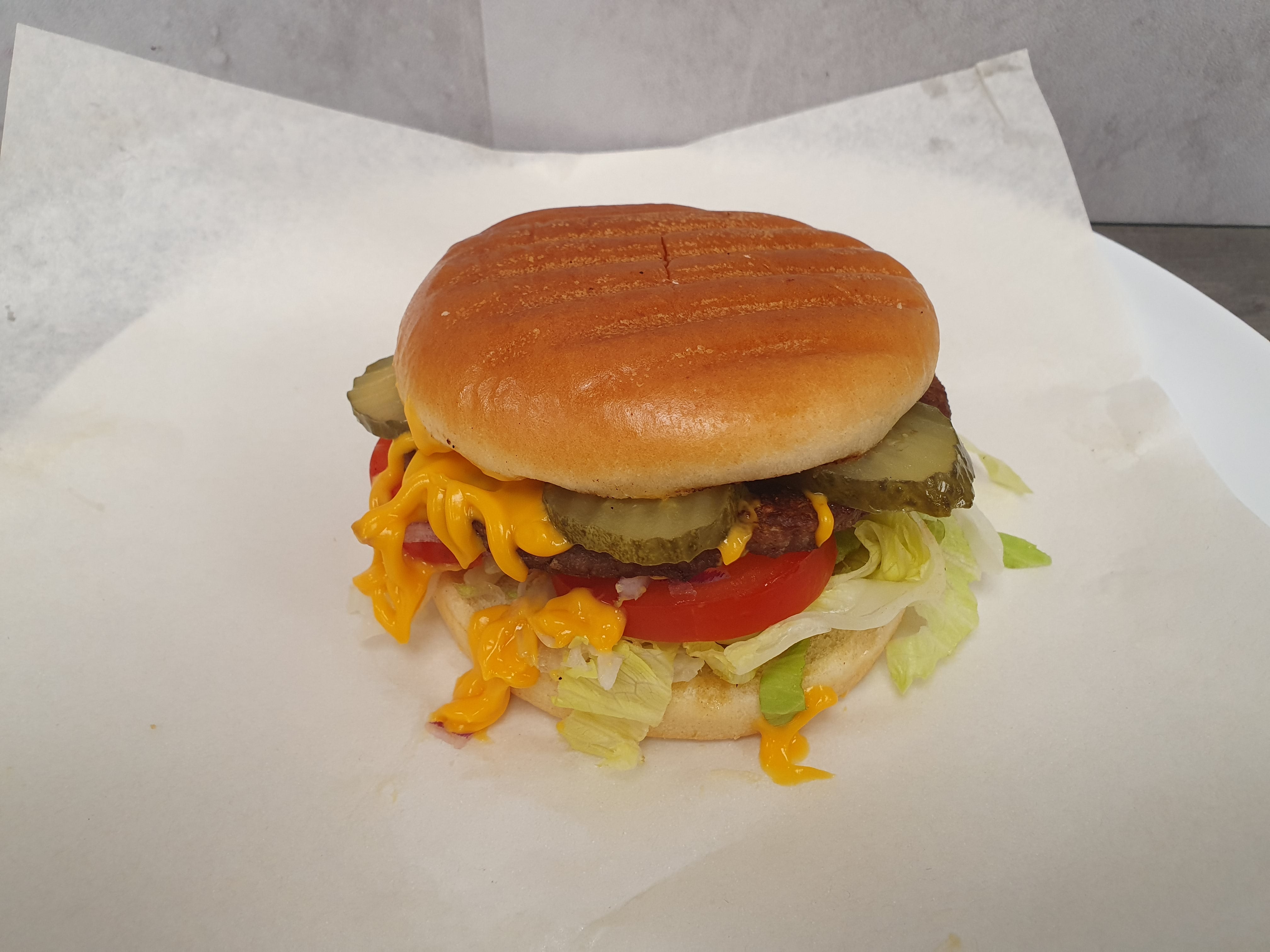 Hawaiian Beef Burger 1/4