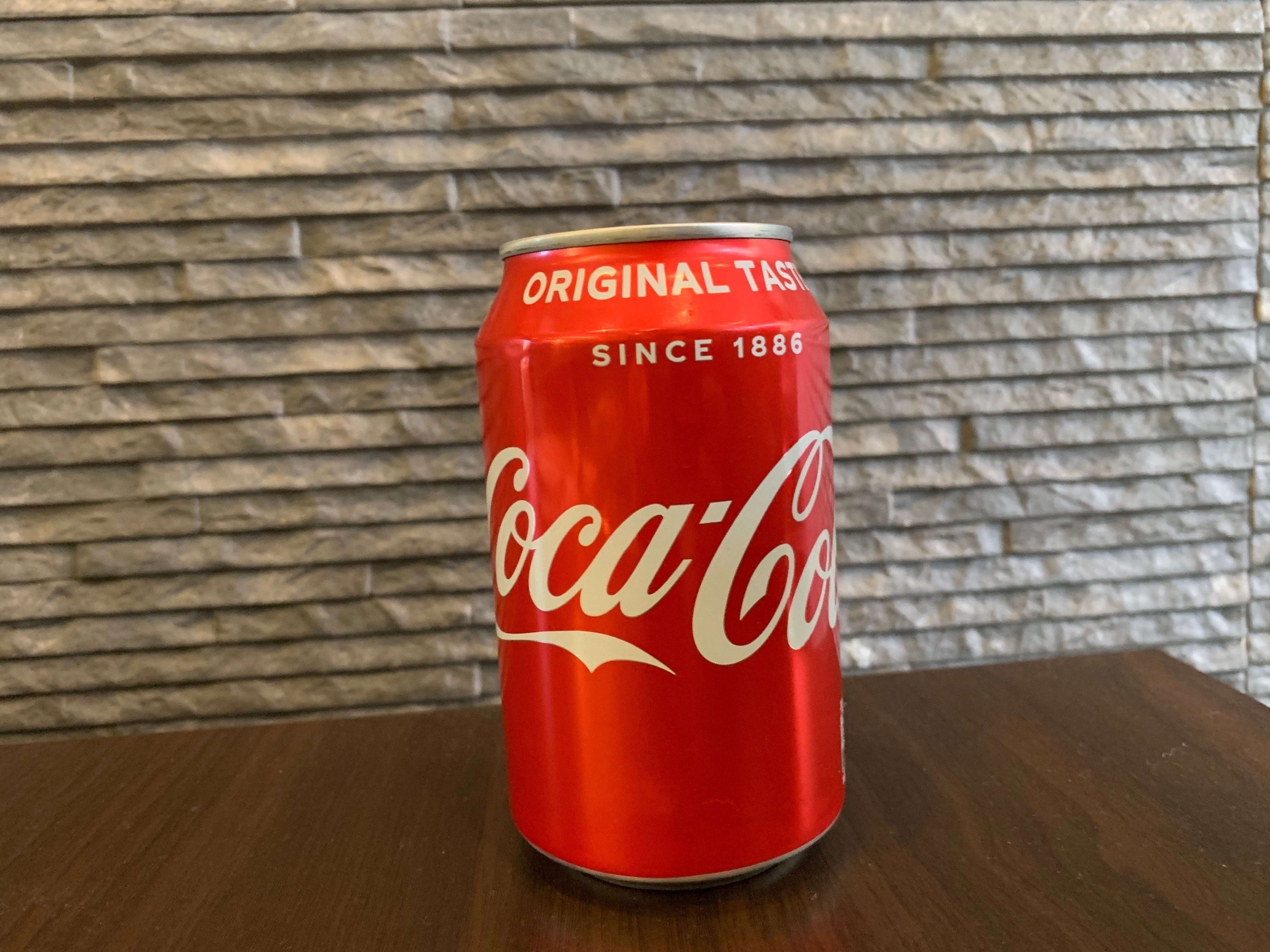 Coke (Can)