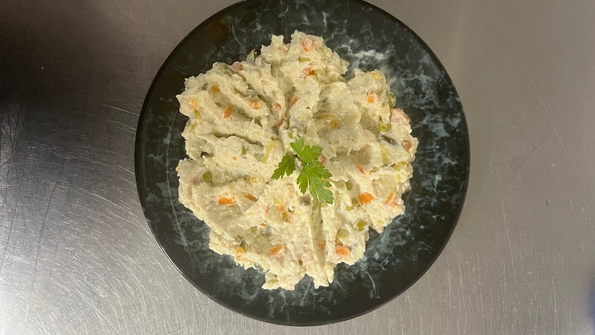 Salad Olivieh