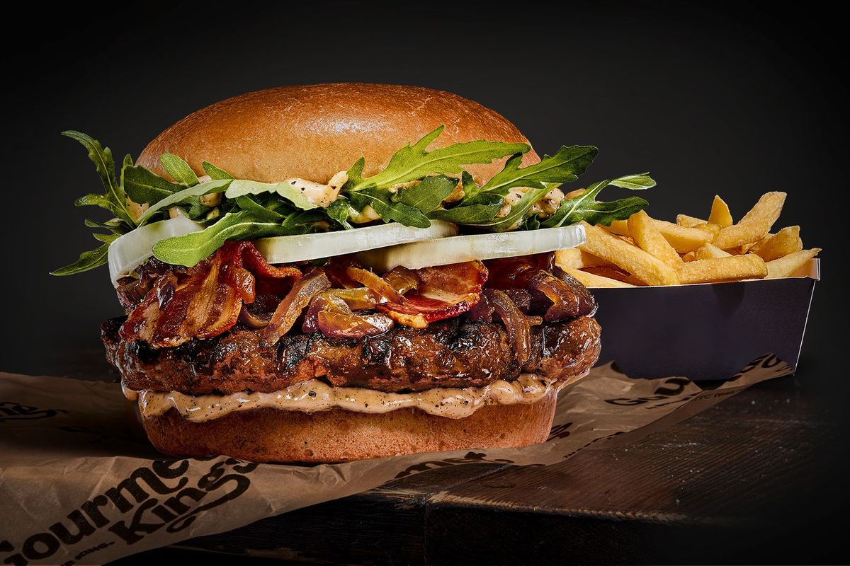 ♛ Peppercorn Angus  + Fries