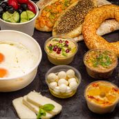 Amman's Big Breakfast