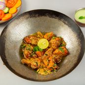1/2kg White Chicken Handi