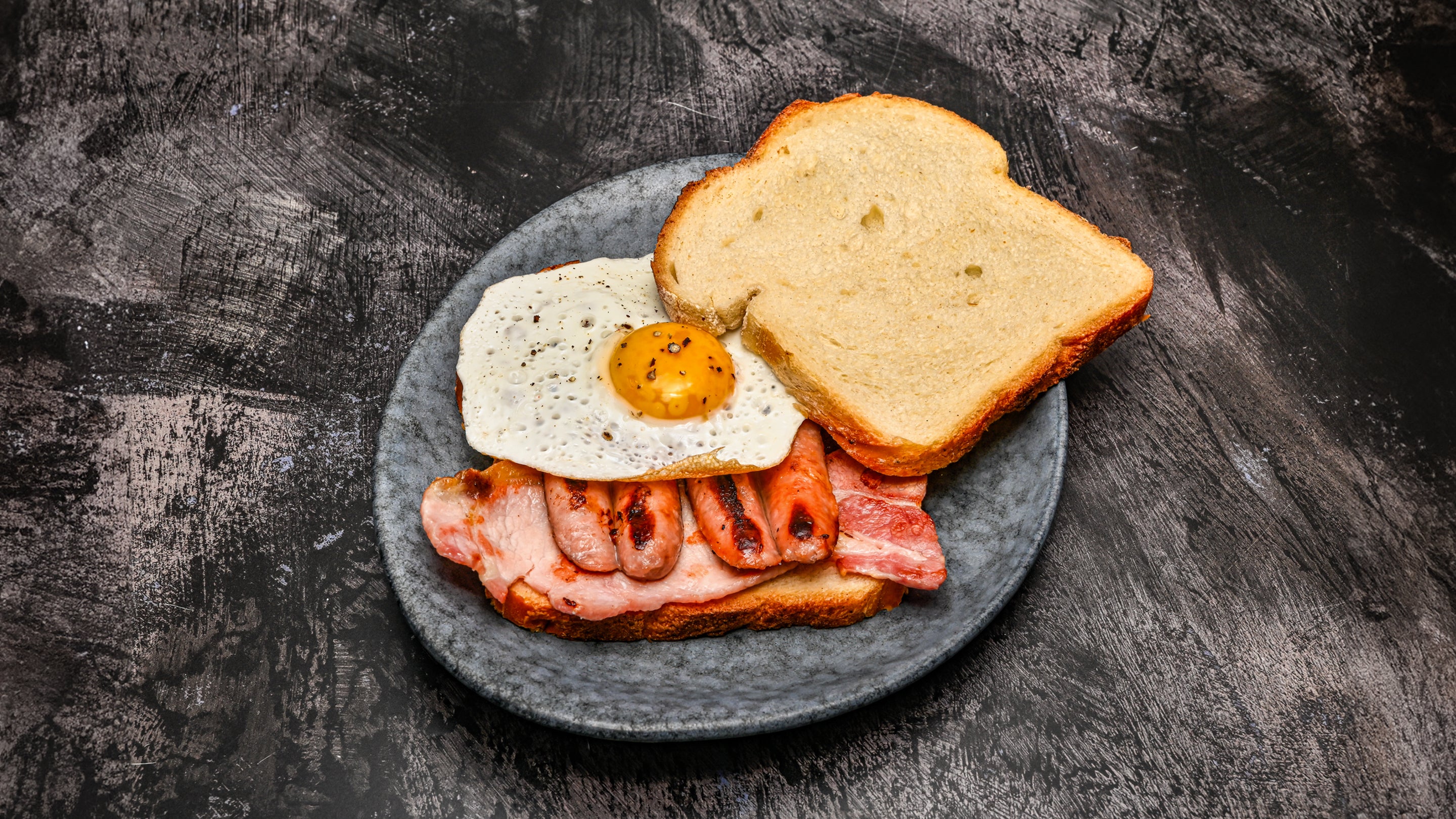 Bacon & Egg bap