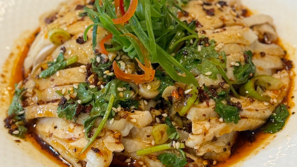 口水鸡 Sichuan "Mouth-Watering” Chicken