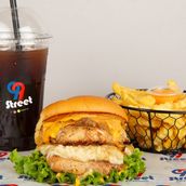 Mozzarella Special Chicken Burger Meal