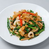 Stir Fried Shrimps, Squid with Chinese Chive in XO Sauce
