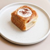 Tiramisu Bun