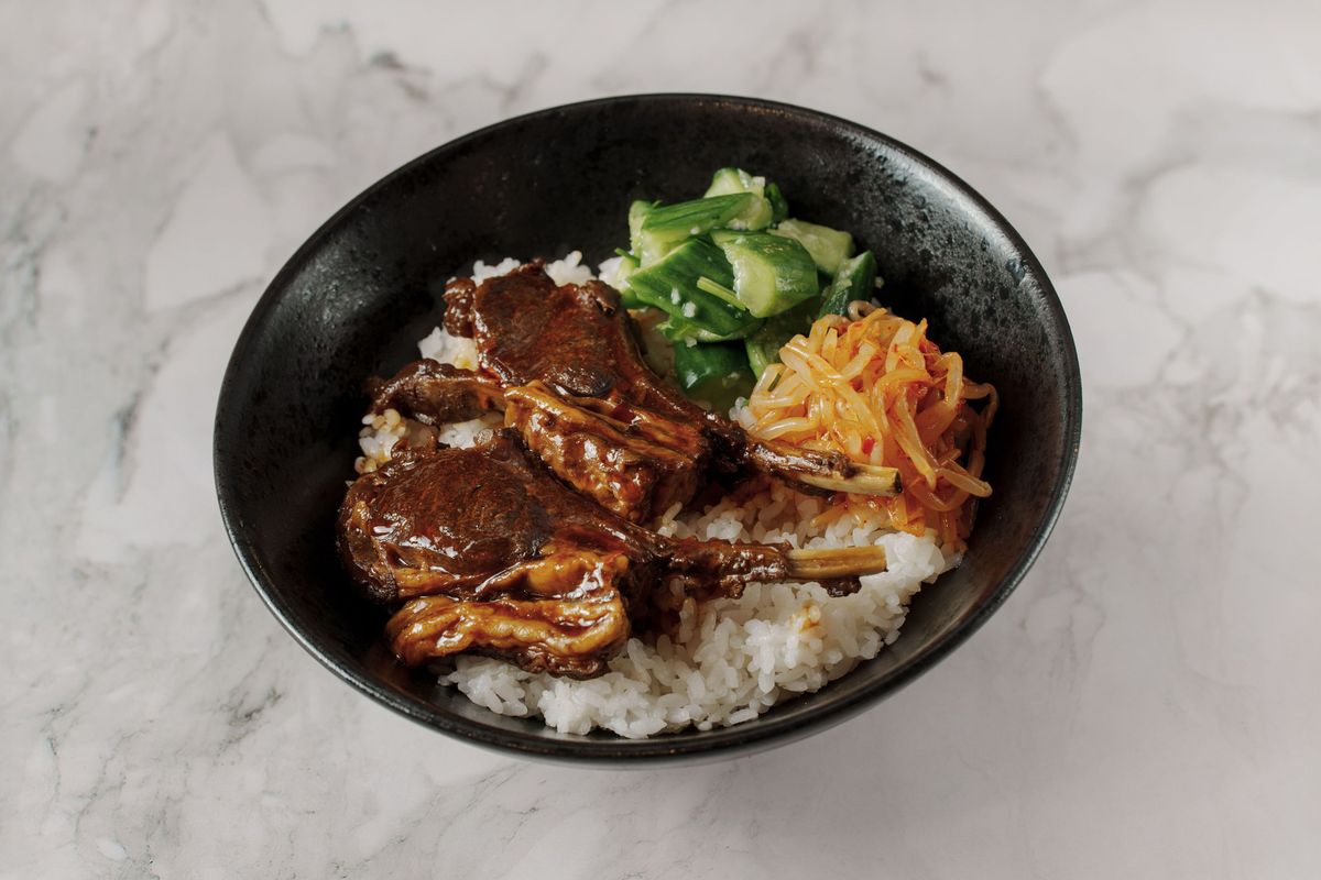 Braised Lamb Ribs Rice with Vegetables 羊小排饭（配时蔬）