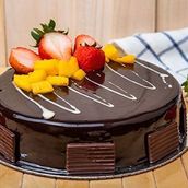 Full Chocolate Cake