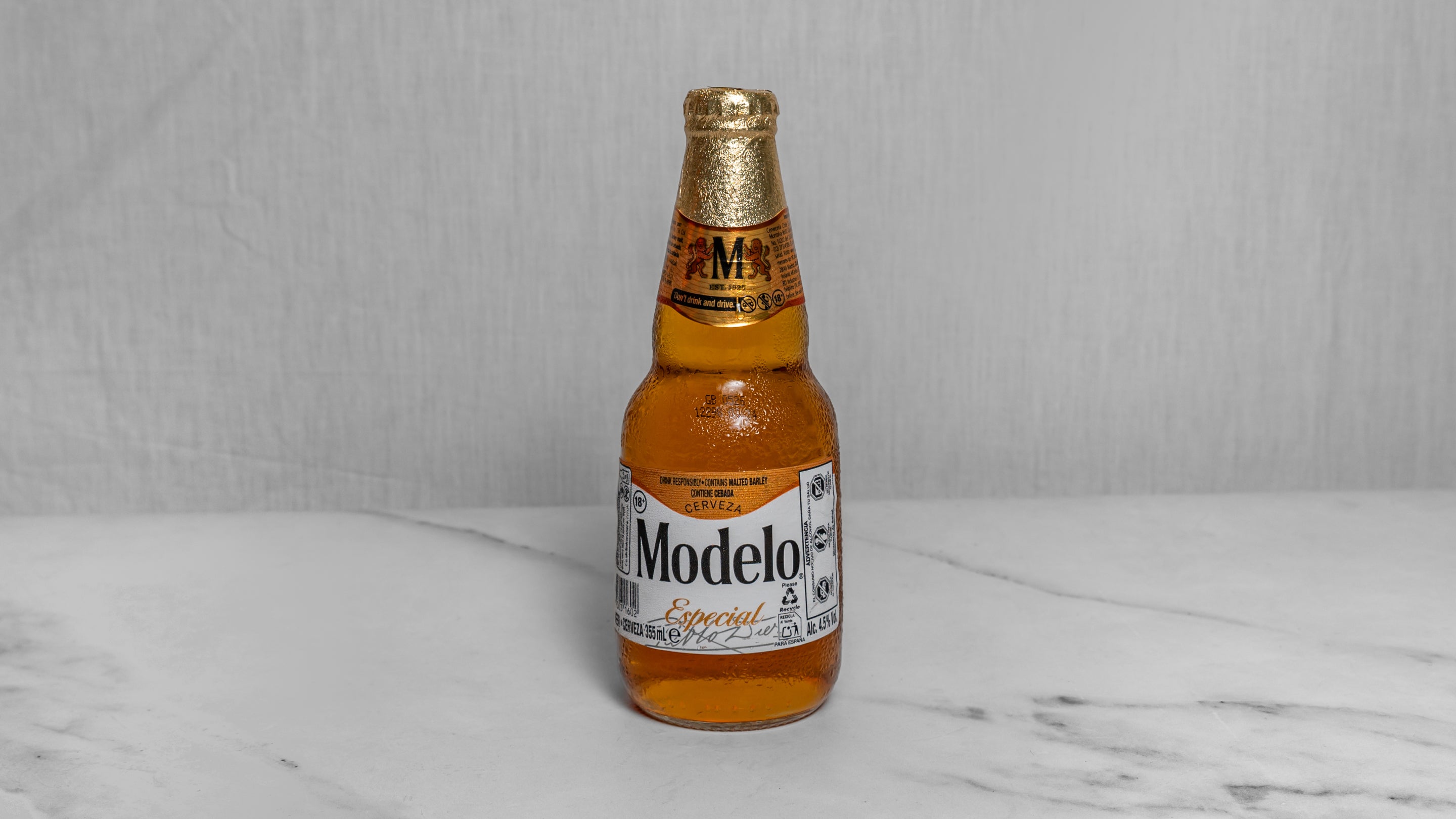 Modelo Especial