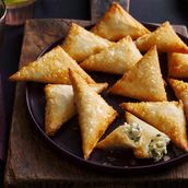Cheese Sambousa 6 Pieces