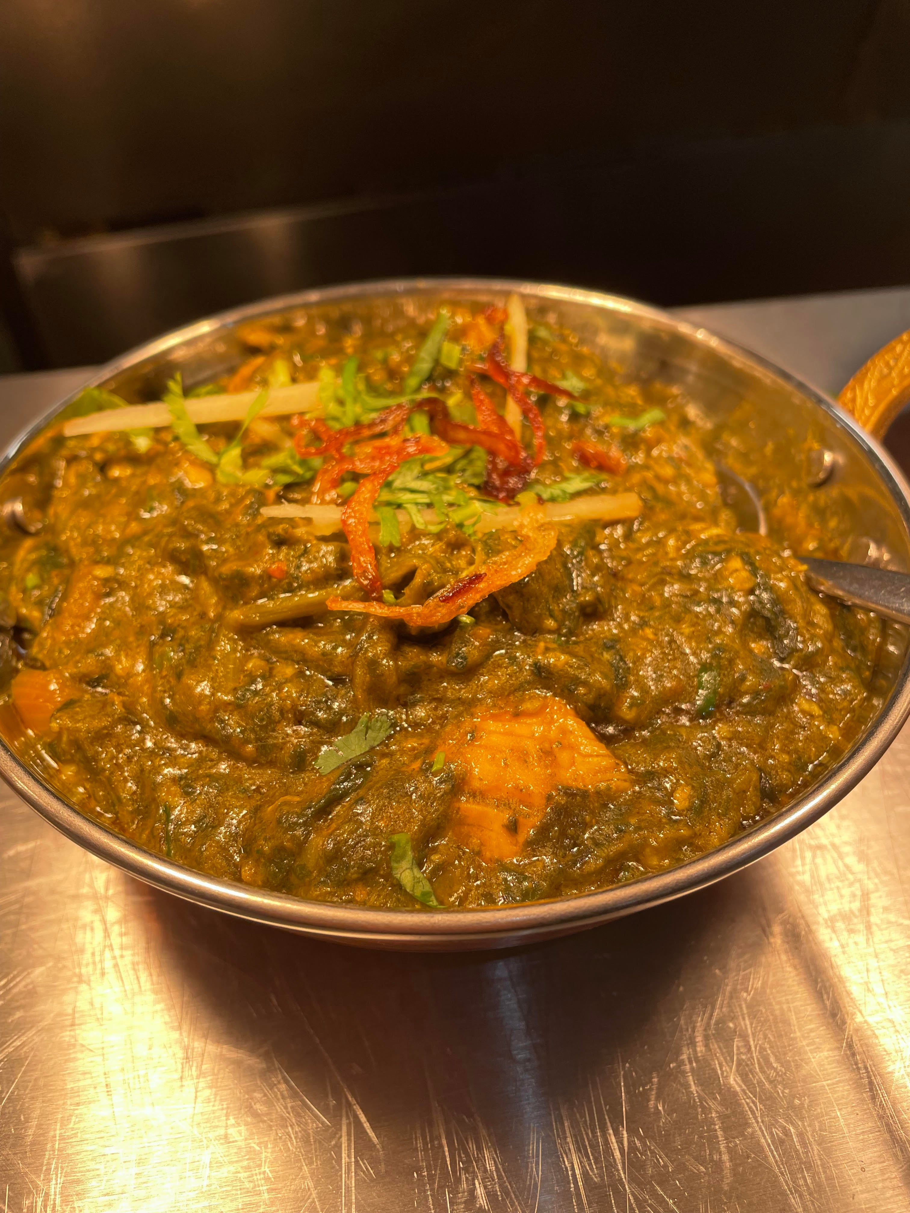 Saag Chicken