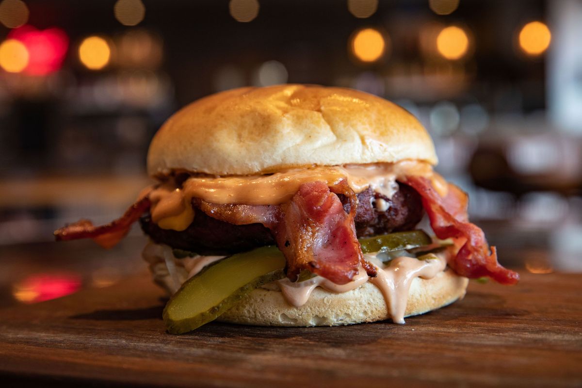Cheese & Bacon Burger