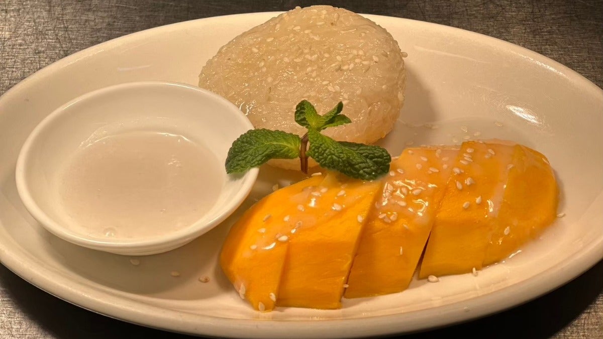Mango sticky rice