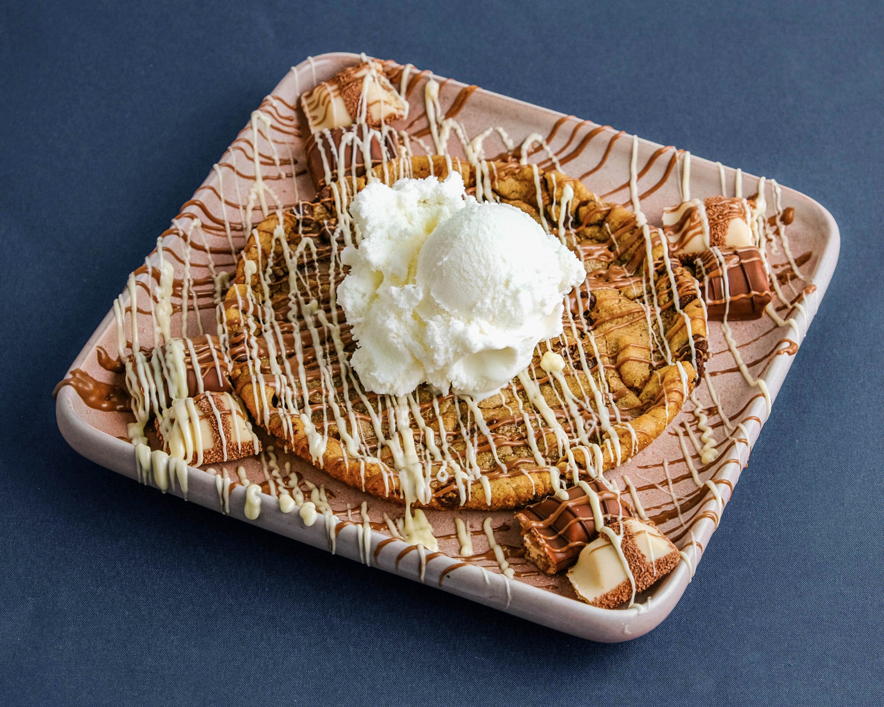 Bueno Times Cookie Dough