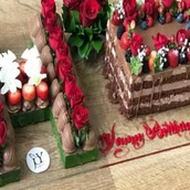 Jumbo Letter With Choco Berry Cake