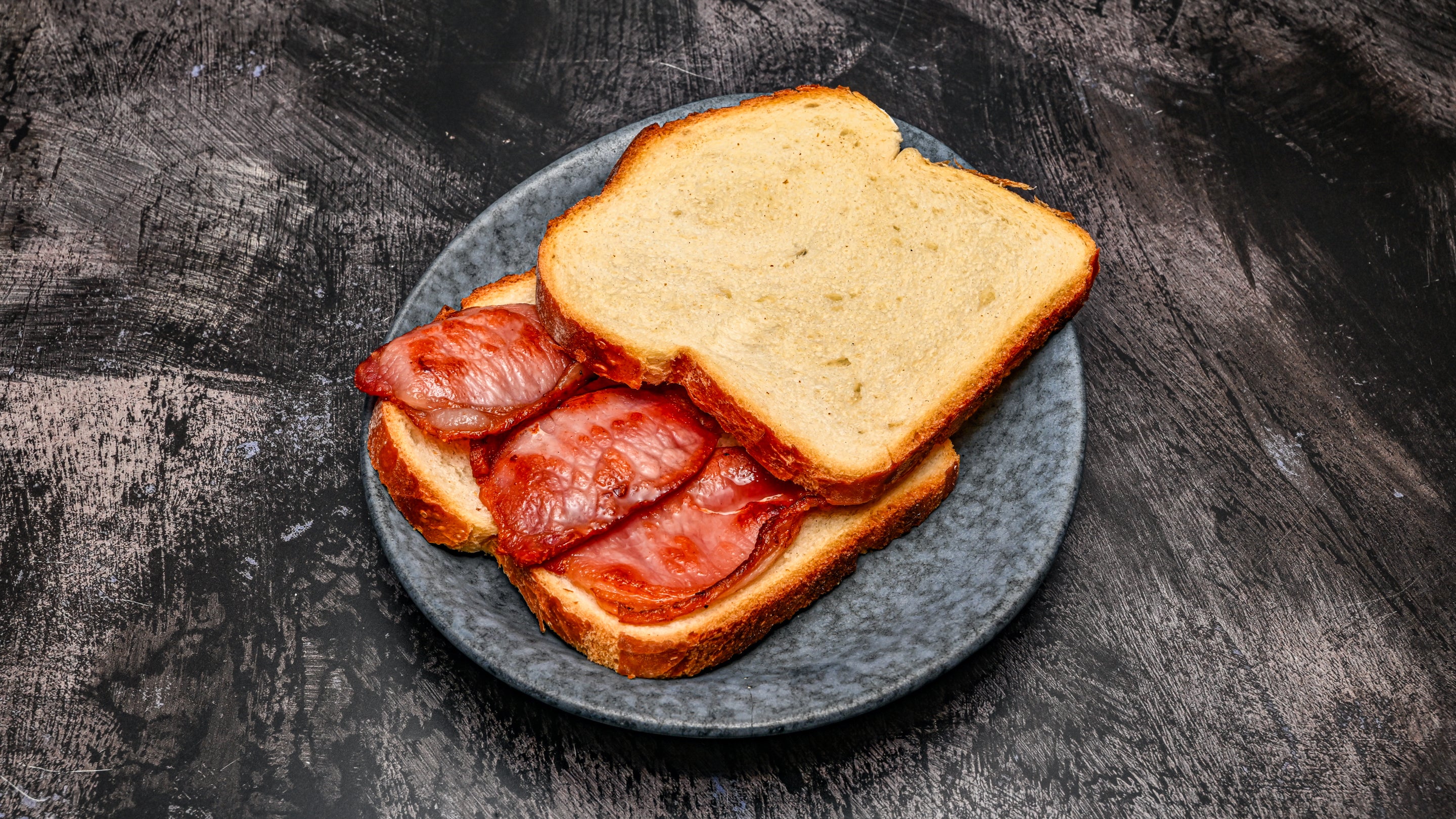 Bacon & Sausage bap