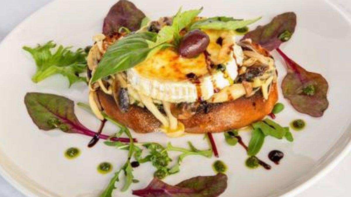 Crostini di Funghi Selvatici e Caprino