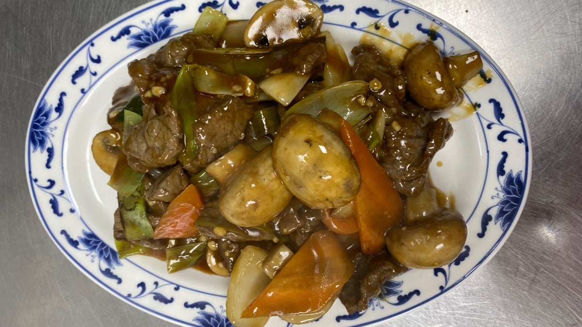 Beef with Mushroom蘑菇牛