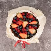 Berries Basque Burnt Cheesecake