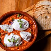Shakshuka (E, D )