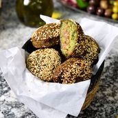 Falafel Stuffed With Onions (3 Pieces)