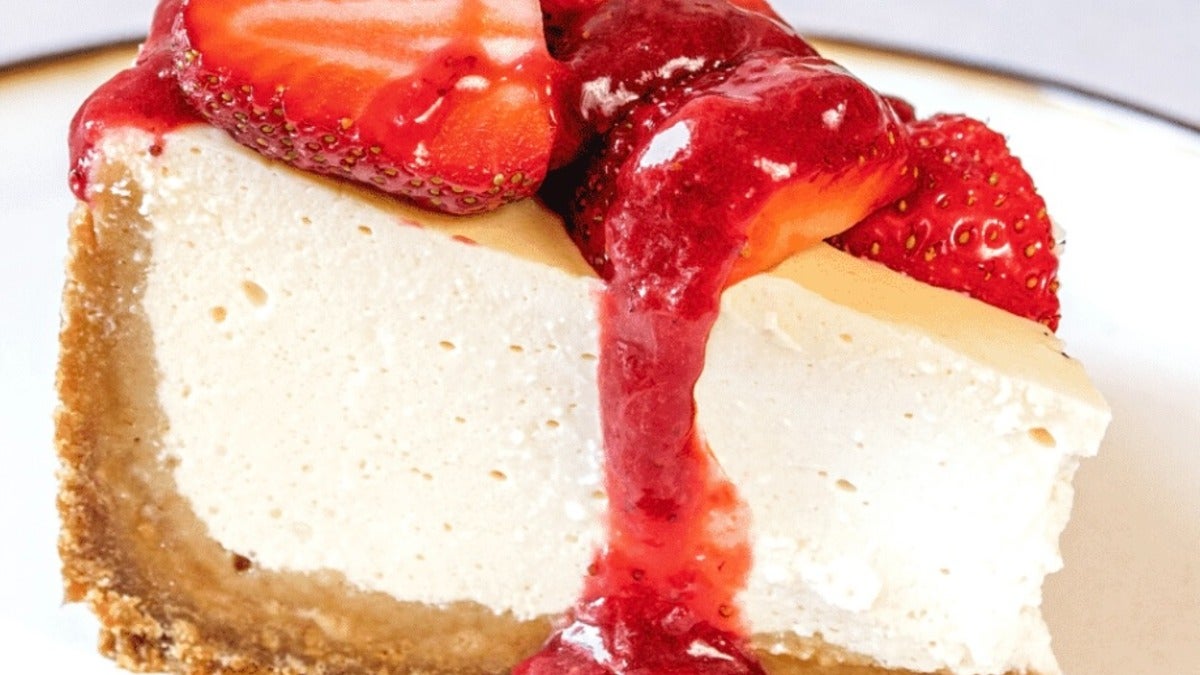 Strawberry Cheese Cake Slice