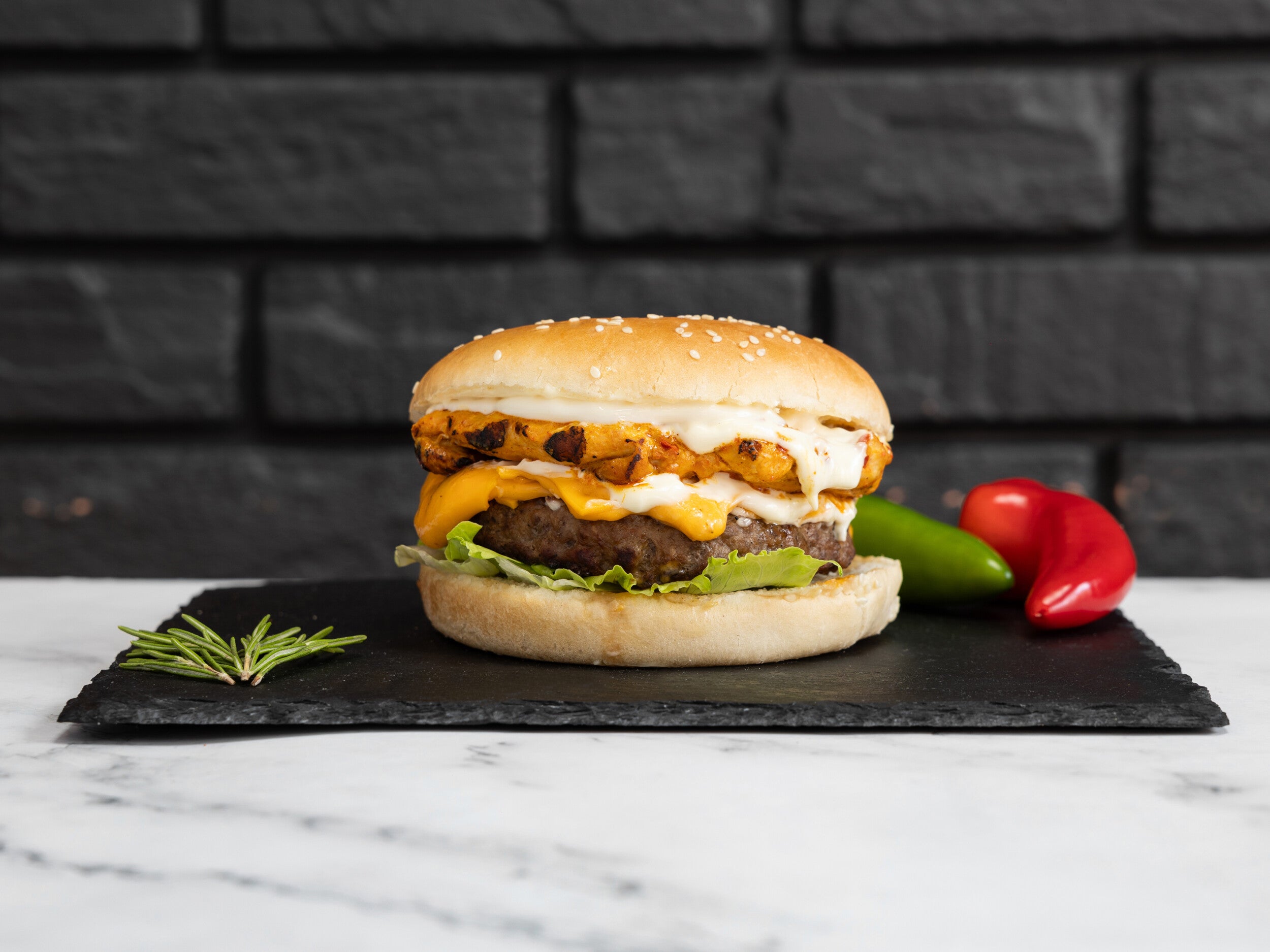 Kuku's Supreme Mix Burger