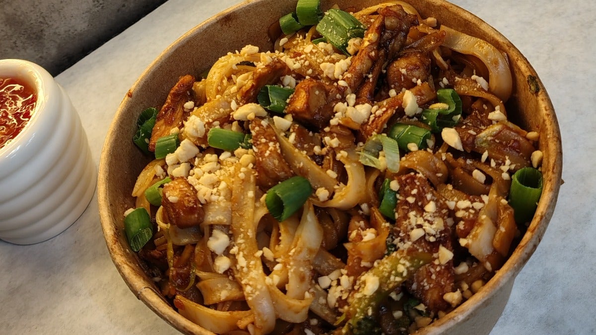 Pad Thai Box