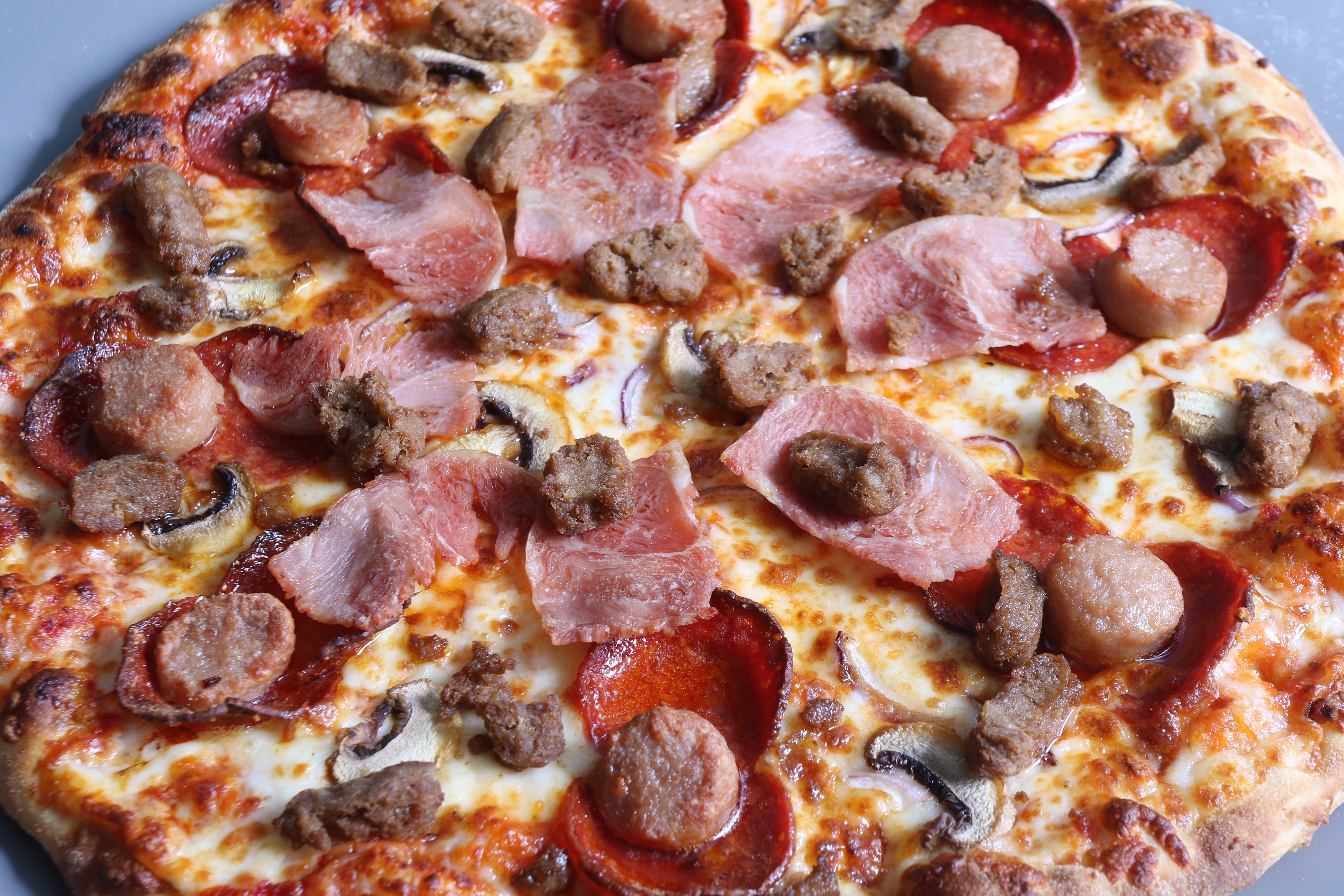 Traditional Meat Feast (United Kingdom)