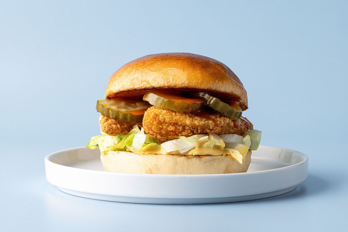 Hot Sting Chicken Burger