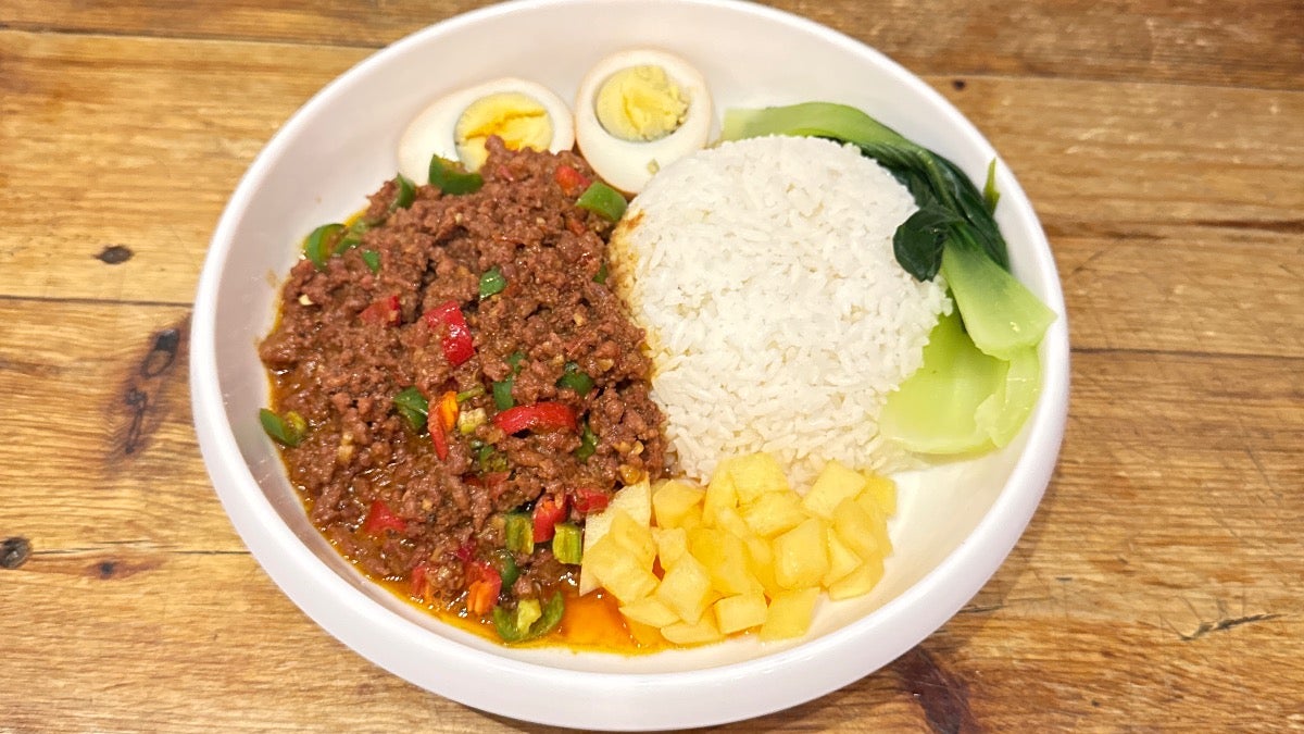鲜椒酱牛肉盖饭 Minced Beef, Fresh Chilli, Egg with Rice